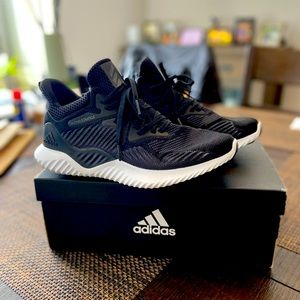 Adidas sneakers, alphabounce beyond